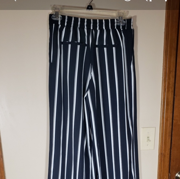 Forever 21 Women's pinstripe Pants Sz Small - Picture 6 of 6